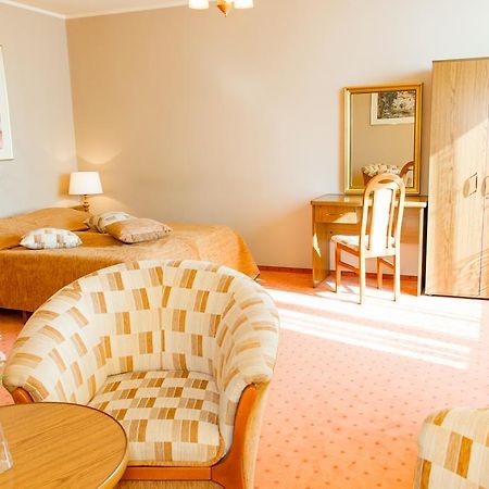Hotel Katowice Economy Екстер'єр фото
