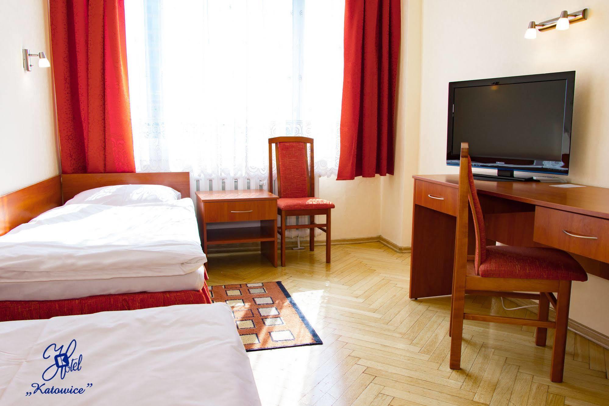 Hotel Katowice Economy Екстер'єр фото